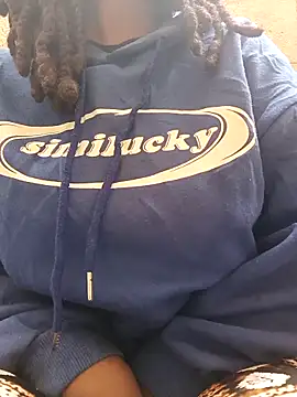 Snapshot of Bootyful_me chatting on February 2026 07:45:01 AM Bootyful me online show from February 2026 07:45:01 AM