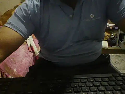 Snapshot of Twoo18 chatting on January 2026 12:21:01 PM Twoo18 online show from January 2026 12:21:01 PM