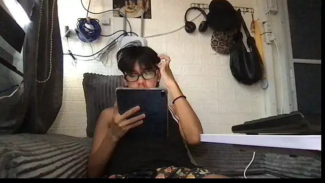 Snapshot of oishii_ii chatting on August 2026 03:05:01 AM oishii ii online show from August 2026 03:05:01 AM