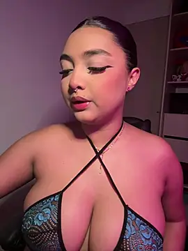 Snapshot of SASHASTRADA_ chatting on February 2026 02:59:02 AM SASHASTRADA online show from February 2026 02:59:02 AM