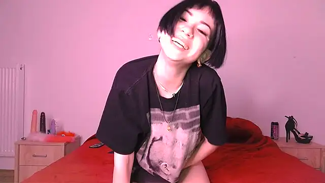 Snapshot of Marley_Queen chatting on February 2026 01:10:01 PM Marley Queen online show from February 2026 01:10:01 PM