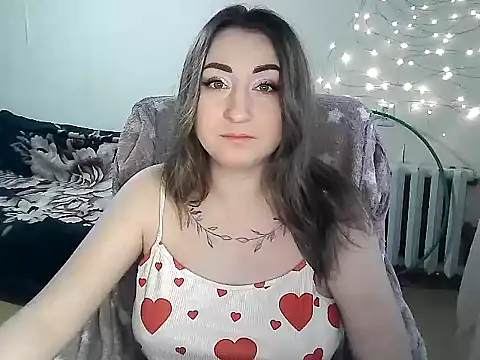 Snapshot of FoxyAnn12 chatting on January 2026 12:32:01 PM FoxyAnn12 online show from January 2026 12:32:01 PM