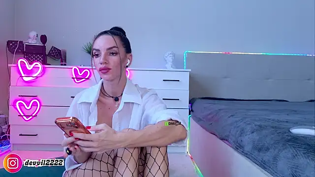 Devvil2222 online show from May 2026 07:50:02 AM