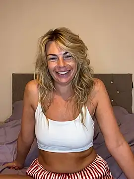 Scarlett the girlnextdoor online show from July 2026 05:59:01 AM