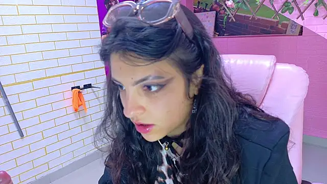 millybell303av online show from March 2026 03:18:01 PM