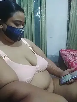 momo loves online show from April 2026 06:32:01 PM