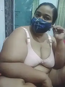 momo loves online show from May 2026 02:45:01 PM
