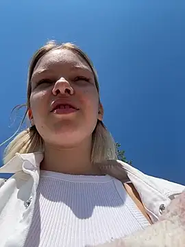 AshleyMur online show from May 2026 04:43:01 AM