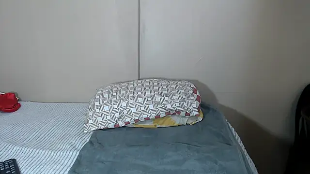 Snapshot of ExtraDoll chatting on February 2026 06:34:02 AM ExtraDoll online show from February 2026 06:34:02 AM