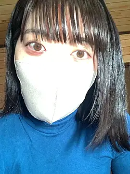 Snapshot of minami_room chatting on February 2026 01:04:02 AM minami room online show from February 2026 01:04:02 AM