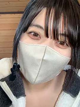 Snapshot of minami_room chatting on February 2026 06:00:02 AM minami room online show from February 2026 06:00:02 AM