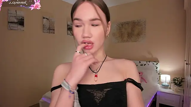 Snapshot of SweetNova_ chatting on February 2026 09:35:02 AM SweetNova online show from February 2026 09:35:02 AM