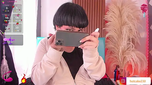 Snapshot of Hiddenhotcake chatting on February 2026 07:10:02 PM Hiddenhotcake online show from February 2026 07:10:02 PM