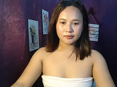 creamycarra online show from June 2026 09:35:02 AM