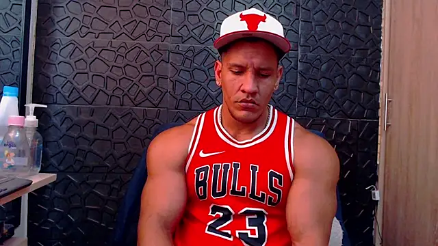 viktor herrera online show from February 2026 04:12:02 PM