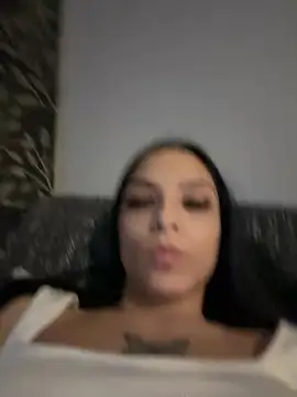 Snapshot of Evelin199 chatting on February 2026 07:21:02 PM Evelin199 online show from February 2026 07:21:02 PM