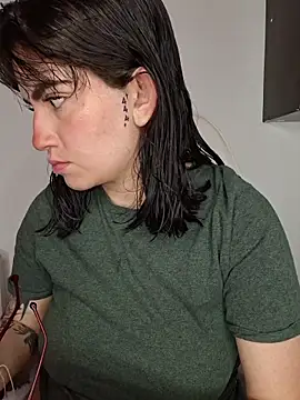 Snapshot of kuritto_ chatting on February 2026 02:04:02 AM kuritto online show from February 2026 02:04:02 AM