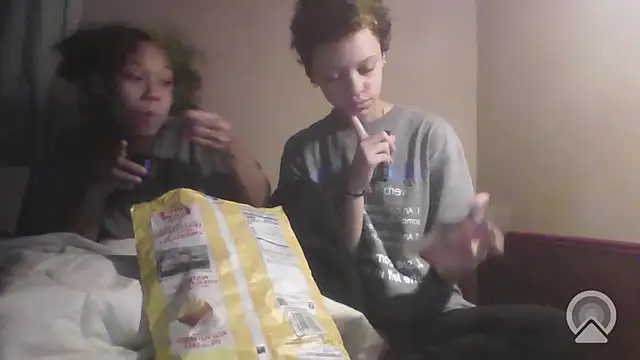 Snapshot of jojosbizarrelyf chatting on January 2026 03:30:02 AM jojosbizarrelyf online show from January 2026 03:30:02 AM