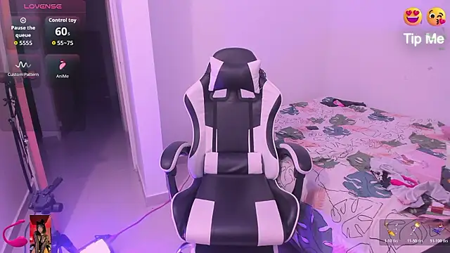 Snapshot of sofiiamillerr chatting on February 2026 11:42:02 PM sofiiamillerr online show from February 2026 11:42:02 PM