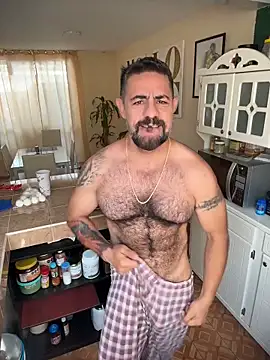 wolfbucker online show from May 2026 03:20:02 PM