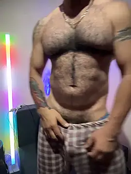 wolfbucker online show from May 2026 11:18:01 AM