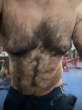 wolfbucker online show from May 2026 12:15:01 PM