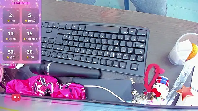 emilywilliis online show from February 2026 01:09:02 PM