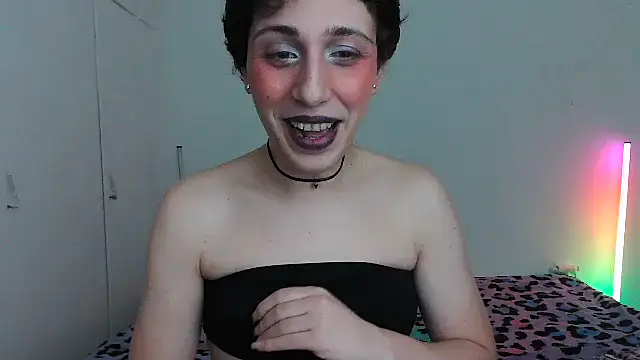 HoneyValentine online show from February 2026 08:50:01 PM