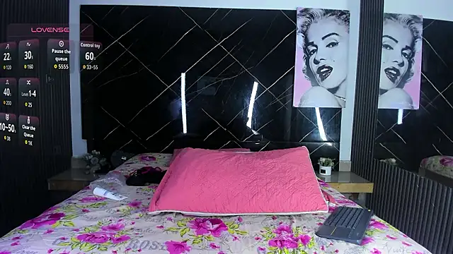 Skarleth queen online show from February 2026 04:07:01 AM