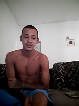 Magrinhodelicia011 online show from March 2026 04:40:02 PM