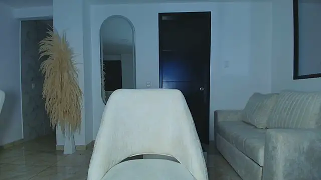 Snapshot of Meghanparker01 chatting on February 2026 02:04:02 AM Meghanparker01 online show from February 2026 02:04:02 AM