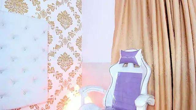 pinky  bunny online show from May 2026 04:07:02 AM