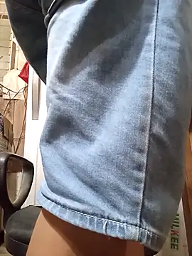 UrAsianGuy90 online show from May 2026 06:09:01 AM
