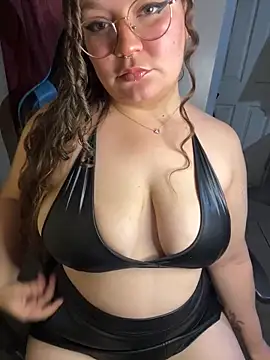 ParejaSutra69 online show from April 2026 02:23:02 AM