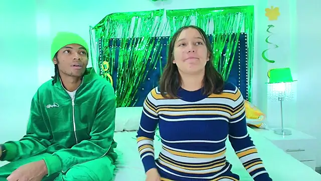 Cristal and luke online show from March 2026 03:43:01 AM