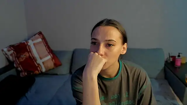 AnnaMized online show from February 2026 01:28:02 PM