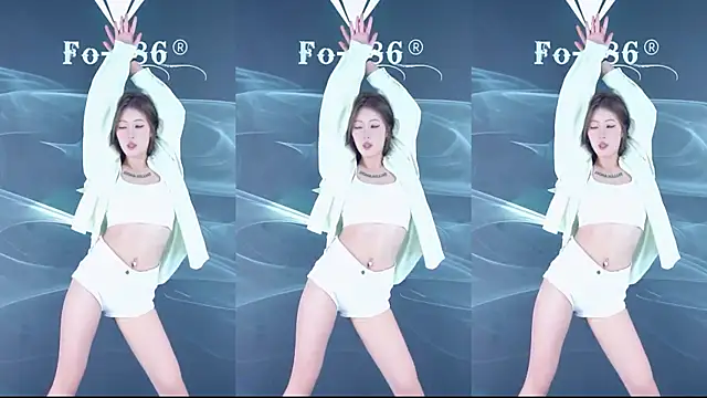 Snapshot of FO-686- chatting on February 2026 06:18:01 PM FO-686- online show from February 2026 06:18:01 PM