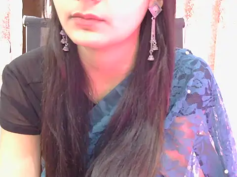 Snapshot of sweet_riyaaa chatting on February 2026 05:02:01 AM sweet riyaaa online show from February 2026 05:02:01 AM