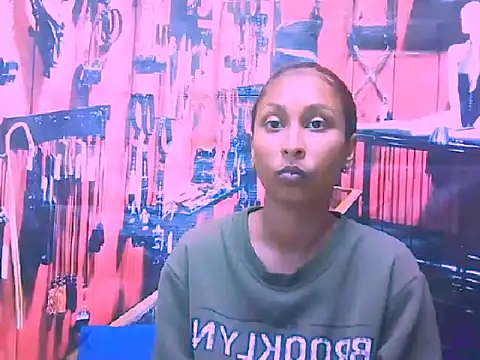 Snapshot of IndianSexyButt chatting on January 2026 06:37:02 AM IndianSexyButt online show from January 2026 06:37:02 AM