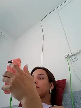 Snapshot of ofjuliaa chatting on January 2026 06:31:01 PM ofjuliaa online show from January 2026 06:31:01 PM