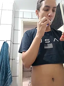 Snapshot of ofjuliaa chatting on February 2026 05:33:01 PM ofjuliaa online show from February 2026 05:33:01 PM