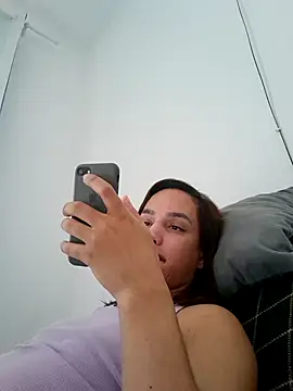 ofjuliaa online show from March 2026 03:17:01 PM