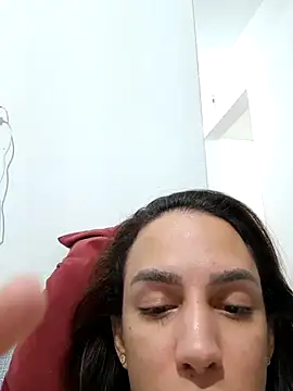 ofjuliaa online show from May 2026 05:38:01 AM