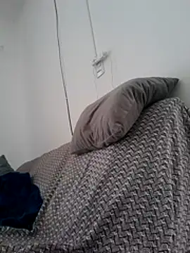 ofjuliaa online show from July 2026 06:44:01 PM