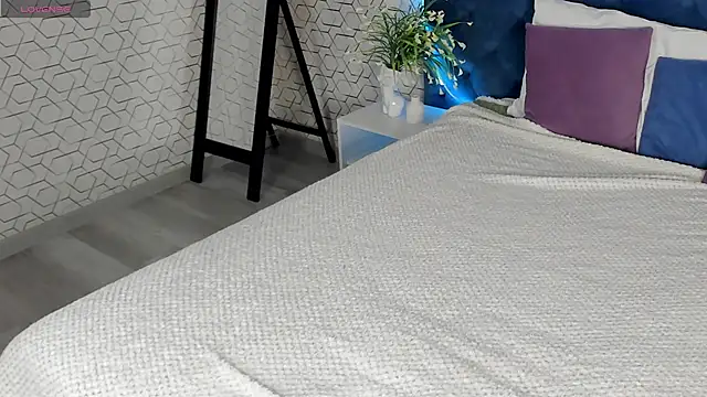 Snapshot of desiree_doll chatting on February 2026 01:02:02 AM desiree doll online show from February 2026 01:02:02 AM