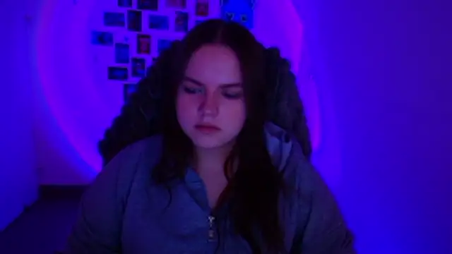 Snapshot of Kitty_Mia_Kitty chatting on February 2026 12:28:01 PM Kitty Mia Kitty online show from February 2026 12:28:01 PM