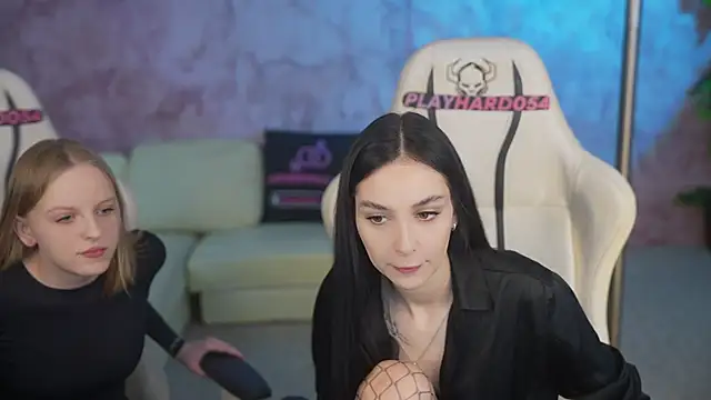 Snapshot of Mila_Rose054 chatting on February 2026 11:33:01 AM Mila Rose054 online show from February 2026 11:33:01 AM