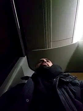 Snapshot of Moh_197 chatting on February 2026 11:10:02 PM Moh 197 online show from February 2026 11:10:02 PM