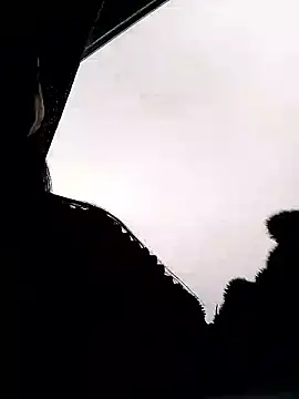 Tamara gomex online show from April 2026 01:23:01 PM