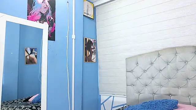 Snapshot of eimy_hot19 chatting on January 2026 03:05:02 PM eimy hot19 online show from January 2026 03:05:02 PM